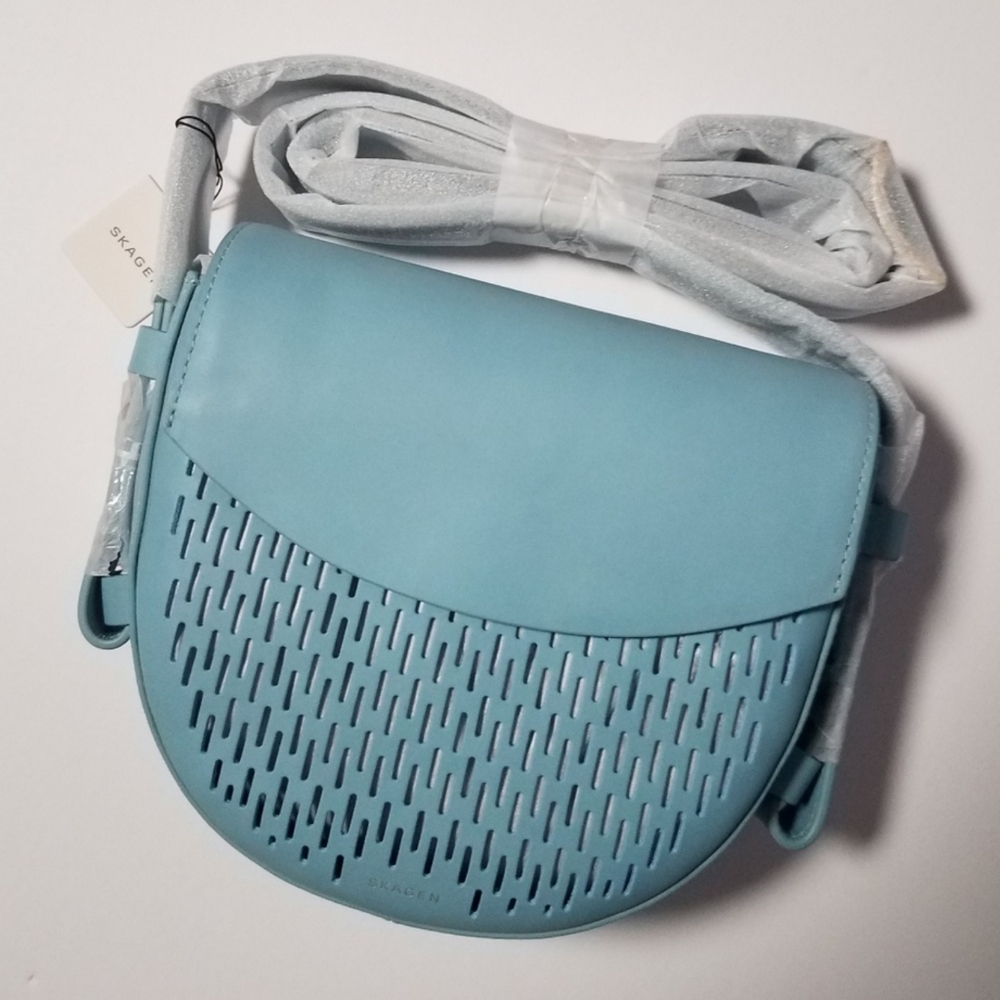 Skagen Lobelle Saddle Bag - Sky Blue Leather